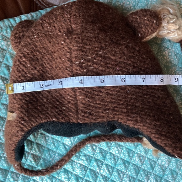 Delux adorable kids monkey beanie winter hat with buttons excellent condition - Picture 13 of 13